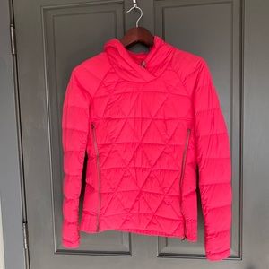 Barely used Lululemon Fluffed Up Pullover